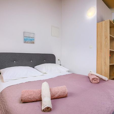 Prima Insula Glamping Hotell Brusici Eksteriør bilde