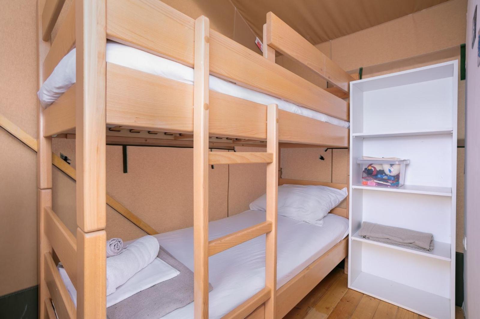 Prima Insula Glamping Hotell Brusici Eksteriør bilde